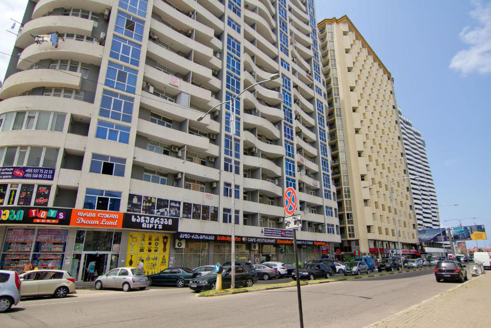 一室公寓出售 — 来自开发商和业主的房地产搜索引擎 GEOLN.COM. 照片 1