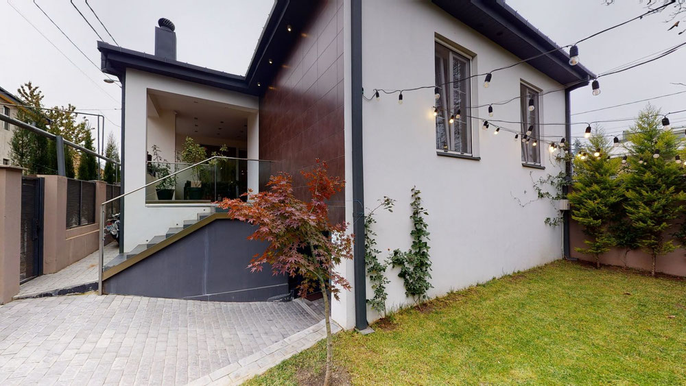 Продається будинок 220 м² — Пошуковик нерухомості від забудовників і власників GEOLN.COM. Фото 1