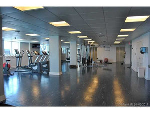 Villa in USA, Florida, North Bay Village — Find off-plan property or real estate resale directly from developers and owners GEOLN.COM. Photo 11