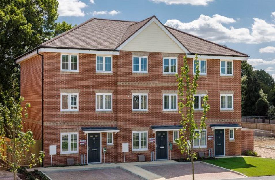 房地产在 Elizabeth Park — look at the real estate search engine GEOLN.COM. 照片 1