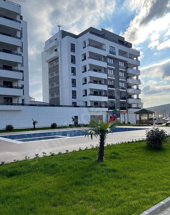 在布尔萨的公寓 — 来自开发商和业主的房地产搜索引擎 GEOLN.COM. 照片 1