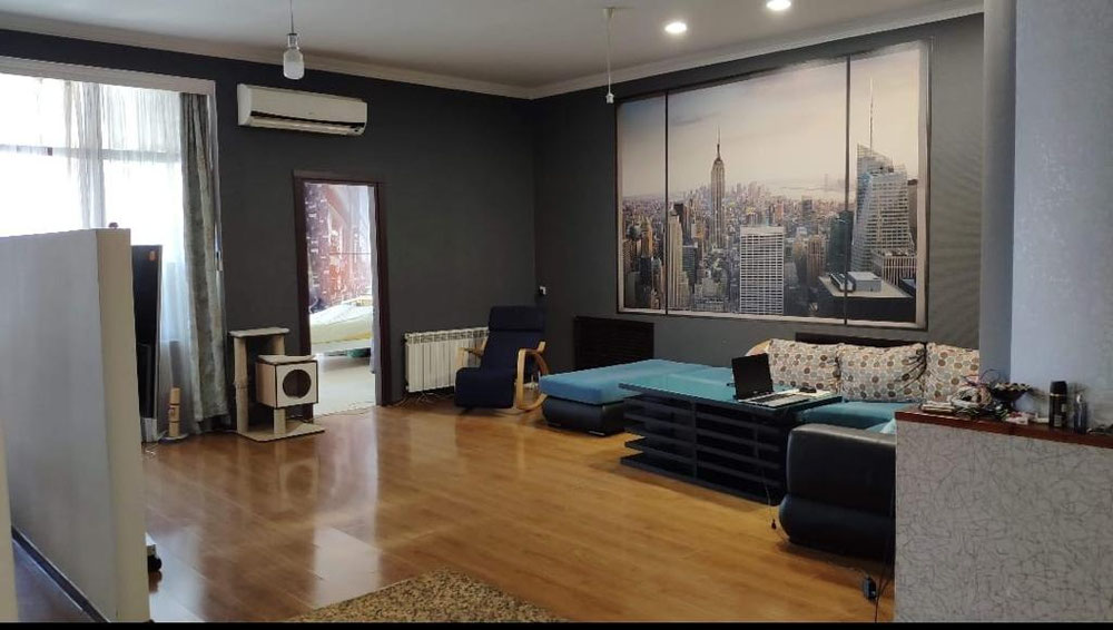 4房公寓出售 — 来自开发商和业主的房地产搜索引擎 GEOLN.COM. 照片 1