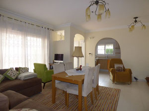 Villa in Spanien, Valencia, Los Montesinos — Immobilien-Suchservice von Bauträgern und Eigentümern GEOLN.COM. Foto 5
