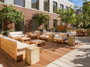 Real estate in 33 East 74th Street — look at the real estate search engine GEOLN.COM. Photo 3