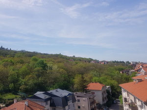 出售 4.0 豪华公寓 Čelebonovića Bežanijska kosa 新贝尔格莱德 无障碍坡道 公园景观 巨大露台 玻璃冬季房屋 装修过的 家具齐全的 租赁物业 — 来自开发商和业主的房地产搜索引擎 GEOLN.COM. 照片 4