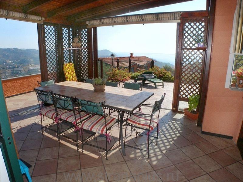 意大利因佩里亚别墅 — 来自开发商和业主的房地产搜索引擎 GEOLN.COM. 照片 1