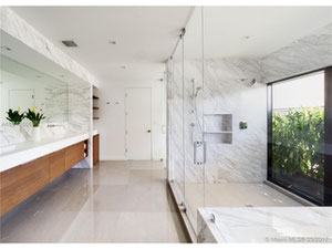 ვილა ზღვის პირას აშშ-ში, ფლორიდაში, მაიამიში — უძრავი ქონების ყიდვა და მფლო ბელებისგან GEOLN.COM. ფოტო 8