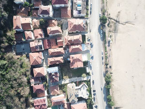 房地产在 İnkumu Yogurtcu Kemik Apartmani — look at the real estate search engine GEOLN.COM. 照片 2