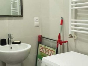 იყიდება 3 ოთახიანი ბინა — უძრავი ქონების ყიდვა და მფლო ბელებისგან GEOLN.COM. ფოტო 8