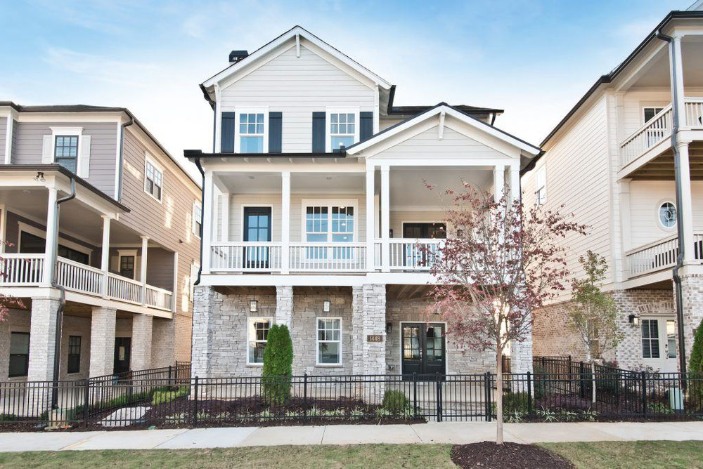 عقار للبيع في West Town — انظر إلى محرك البحث العقاري GEOLN.COM. صورة فوتوغرافية 1