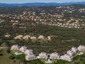 房地产在 Emerald Greens — look at the real estate search engine GEOLN.COM. 照片 3