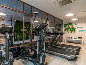 Real estate in ARCO — look at the real estate search engine GEOLN.COM. Photo 6