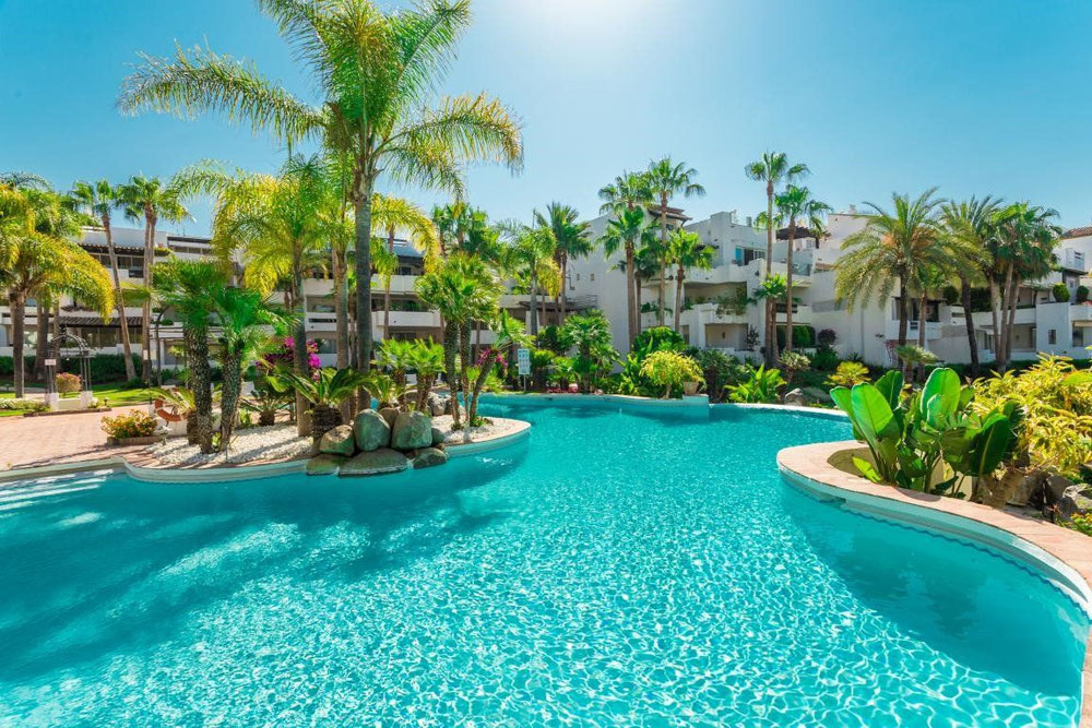 公寓 3 卧室 150 m² 在 Puente Romano, 西班牙 — 来自开发商和业主的房地产搜索引擎 GEOLN.COM. 照片 1