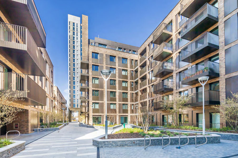 Real estate in Deptford Foundry — look at the real estate search engine GEOLN.COM. Photo 1