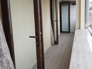 3 ოთახიანი ბინა საბურთალოზე. შეიძინეთ ბინა თბილისში, საბურთალოზე — უძრავი ქონების ყიდვა და მფლო ბელებისგან GEOLN.COM. ფოტო 5