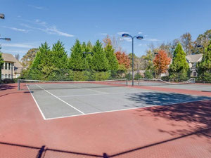 房地产在 Monticello Park — look at the real estate search engine GEOLN.COM. 照片 3