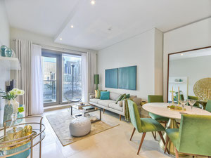 房地产在 Sparkle Towers — look at the real estate search engine GEOLN.COM. 照片 10