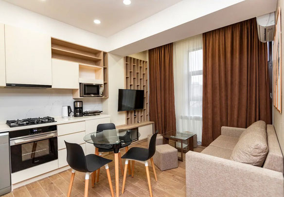 Zu verkaufen 6-Zimmer-Wohnung