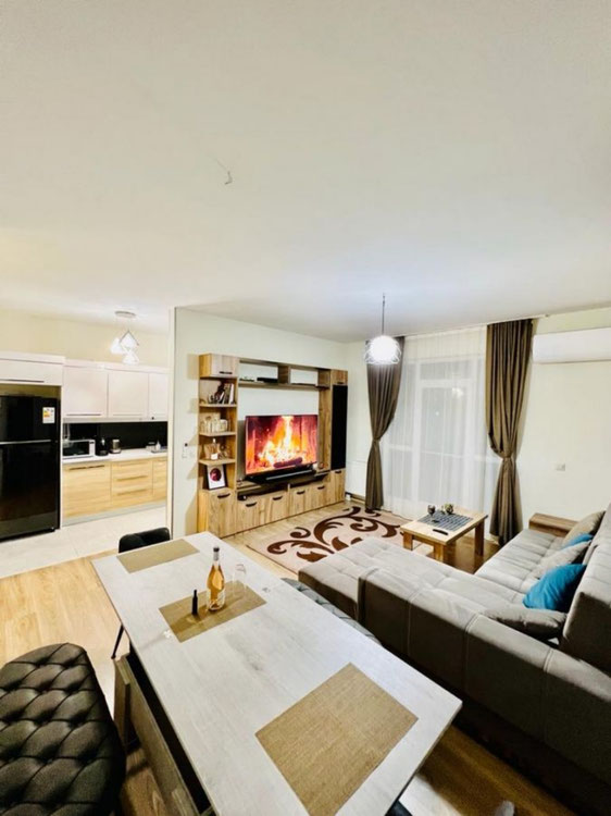 شقة 4 غرف للبيع — ابحث عن عقار قيد الإنشاء أو عقار معاد بيعه مباشرة من المطورين والملاك GEOLN.COM. صورة فوتوغرافية 1