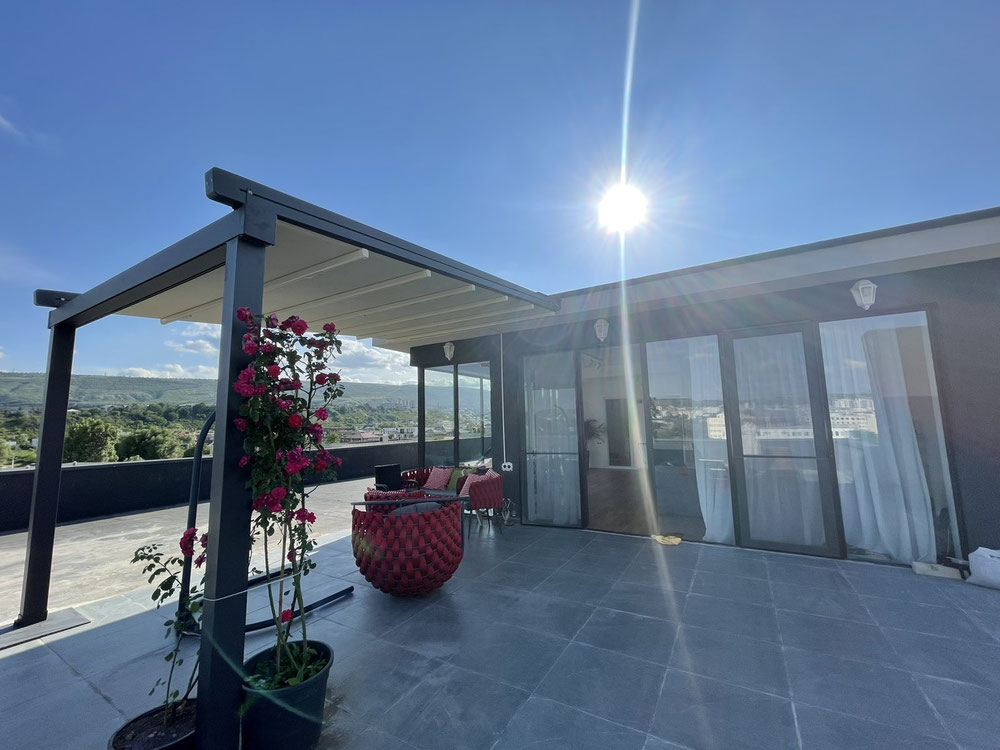 Penthouse for sale — Find off-plan property or real estate resale directly from developers and owners GEOLN.COM. Photo 1