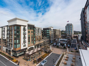 房地产在 Veranda at Avalon — look at the real estate search engine GEOLN.COM. 照片 16