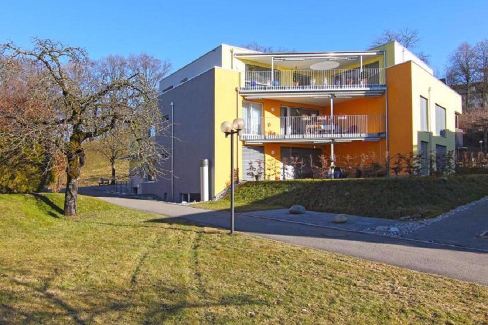 უძრავი კონება Bernstrasse 180 — გადახედეთ უძრავი ქონების საძიებო სისტემას GEOLN.COM. ფოტო 1