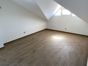 顶层公寓 3 卧室 139 平方米，位于西班牙埃斯特波纳 — 来自开发商和业主的房地产搜索引擎 GEOLN.COM. 照片 13