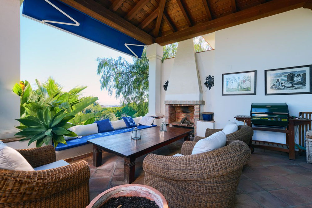 别墅 3 间卧室 374 平方米，位于西班牙埃斯特波纳 — 来自开发商和业主的房地产搜索引擎 GEOLN.COM. 照片 1