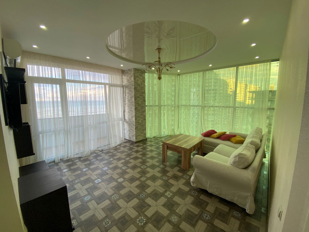 Mega Palace待售三房式公寓 — 来自开发商和业主的房地产搜索引擎 GEOLN.COM. 照片 1