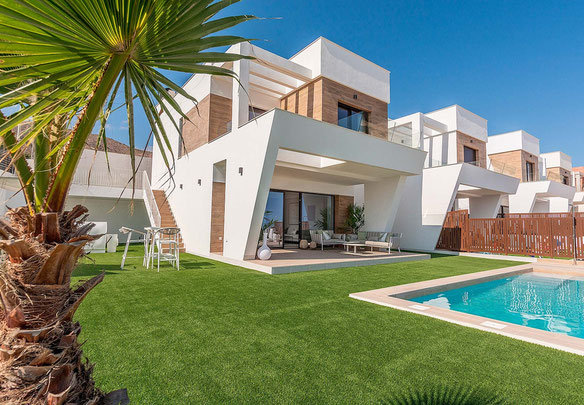 Villa 4 bedrooms 149 m² in Finestrat, Spain