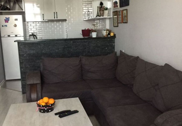 Продається 2-кімнатна квартира.