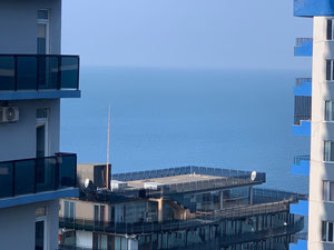 巴统黑框 — 来自开发商和业主的房地产搜索引擎 GEOLN.COM. 照片 3