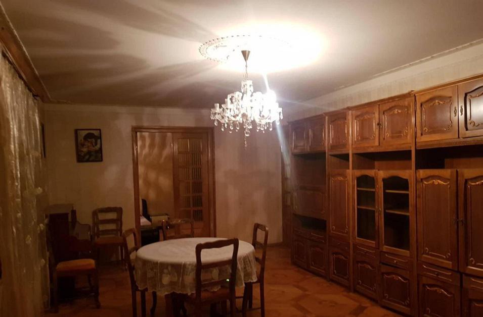 Isani'de 9 odalı daire. Tiflis'te aracısız daire — Sahiplerden yada inşaatcilardan mülkiyet arama GEOLN.COM. Fotoğraf 1