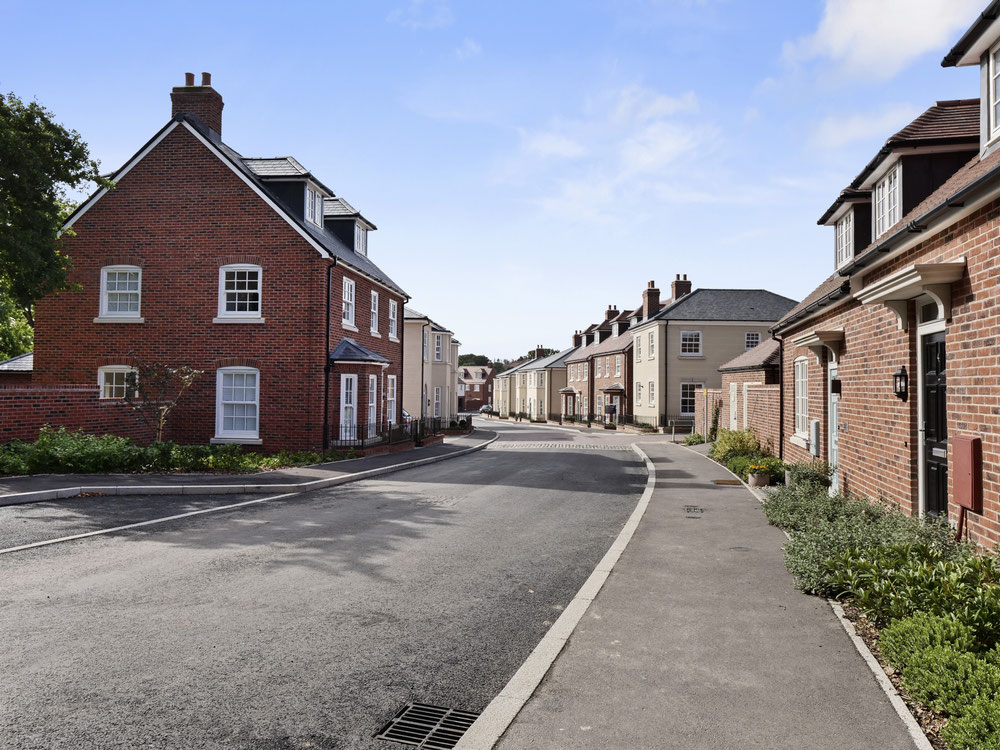 عقار للبيع في Moat at Church View — انظر إلى محرك البحث العقاري GEOLN.COM. صورة فوتوغرافية 1