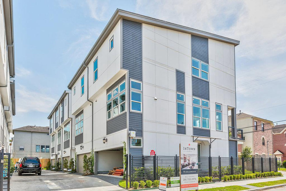 Real estate in Riddlewood - Phase 2 — look at the real estate search engine GEOLN.COM. Photo 1