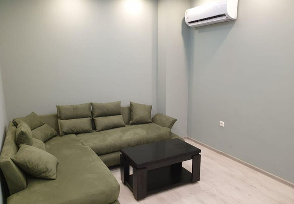 Продається 2 кімнатна квартира.