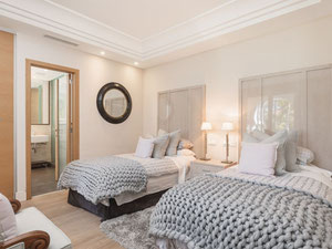 Villa 7 bedrooms 1232 m² in San Pedro Alcantara, Spain — Find off-plan property or real estate resale directly from developers and owners GEOLN.COM. Photo 11