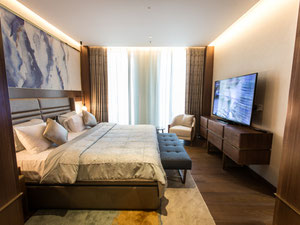 房地产在 Langham Place Luxury Apartments & Hotels — look at the real estate search engine GEOLN.COM. 照片 8