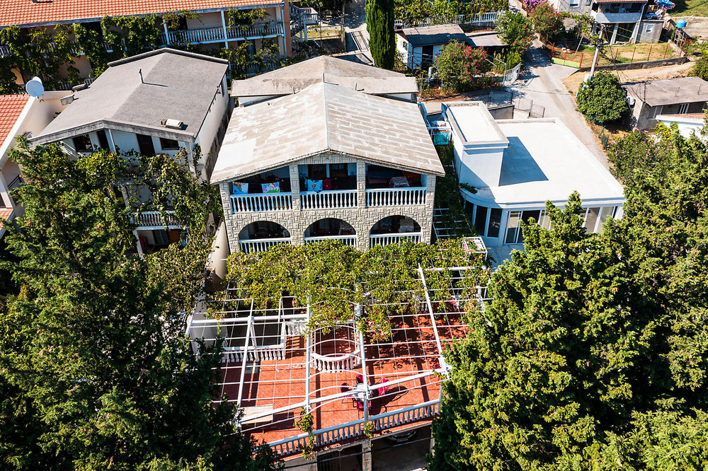 Будинок на продаж у Сутоморе, Чорногорія — Пошуковик нерухомості від забудовників і власників GEOLN.COM. Фото 1