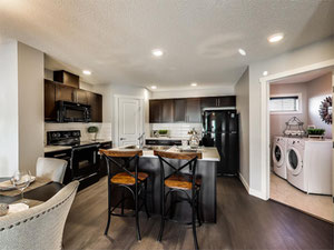 უძრავი კონება Altius Cy Becker Townhomes — გადახედეთ უძრავი ქონების საძიებო სისტემას GEOLN.COM. ფოტო 3