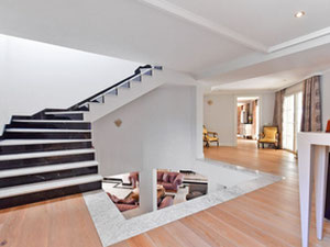 Villa en la montaña, en el campo, en las afueras, junto al mar en España, Andalucía, Marbella — Encuentre propiedades fuera del plan o reventa de bienes inmuebles directamente de desarrolladores y propietarios GEOLN.COM. Foto 6