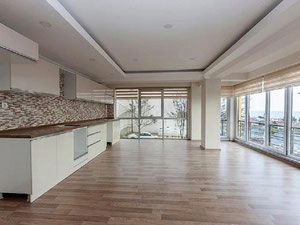 房地产在 Deluxe Rezidans — look at the real estate search engine GEOLN.COM. 照片 2