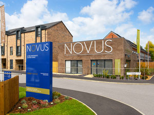 Immobilien in Novus — Schauen Sie sich die Immobiliensuchmaschine GEOLN.COM an. Foto 2