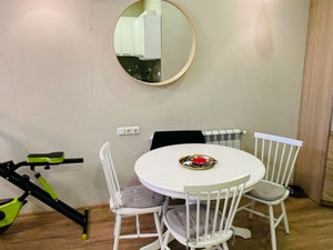 იყიდება 2 ოთახიანი ბინა — უძრავი ქონების ყიდვა და მფლო ბელებისგან GEOLN.COM. ფოტო 7