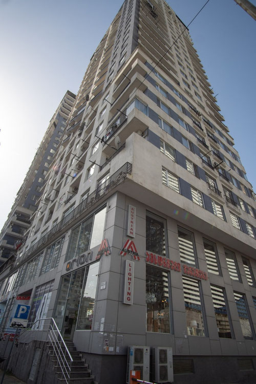 3房出售 — 来自开发商和业主的房地产搜索引擎 GEOLN.COM. 照片 1