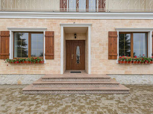 房地产在 Zoloche Provance — look at the real estate search engine GEOLN.COM. 照片 7