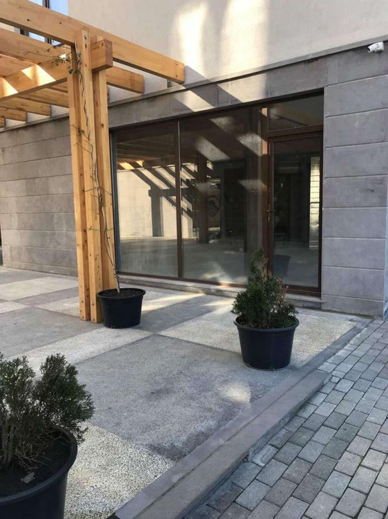 Продається комерційна нерухомість — Пошуковик нерухомості від забудовників і власників GEOLN.COM. Фото 1