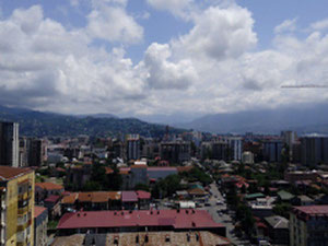 在新建筑中出售的黑色框架 — 来自开发商和业主的房地产搜索引擎 GEOLN.COM. 照片 3