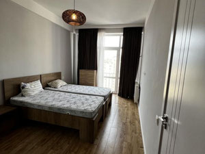 იყიდება 3 ოთახიანი ბინა — უძრავი ქონების ყიდვა და მფლო ბელებისგან GEOLN.COM. ფოტო 4