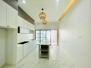 带有3间卧室和2间客厅的房子 — 来自开发商和业主的房地产搜索引擎 GEOLN.COM. 照片 11